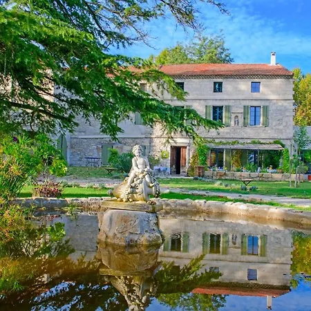 Bastide De Bellegarde 2*