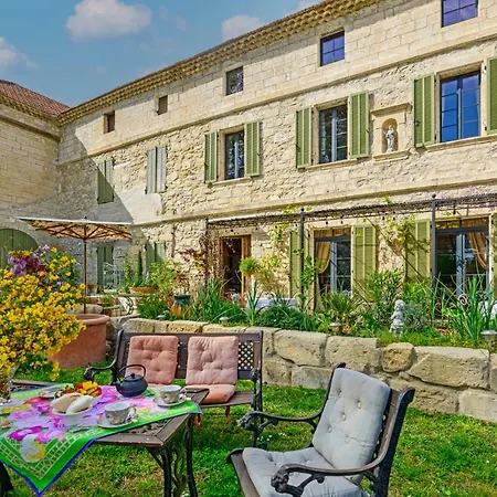 Oda ve Kahvaltı Bastide De Bellegarde 2*