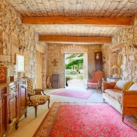 Oda ve Kahvaltı Bastide De Bellegarde Avinyon
